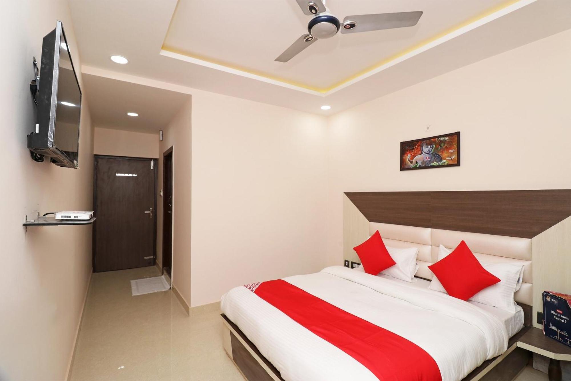 Hotel Centre Point Gorakhpur Ngoại thất bức ảnh