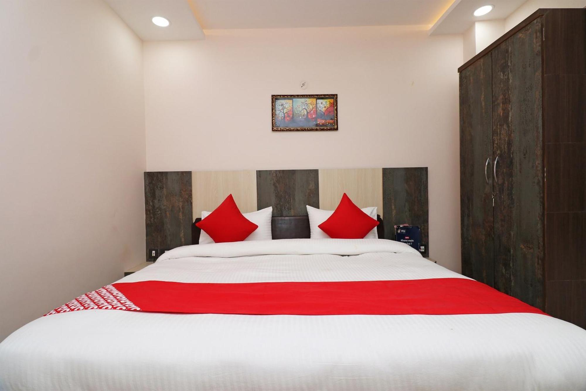Hotel Centre Point Gorakhpur Ngoại thất bức ảnh